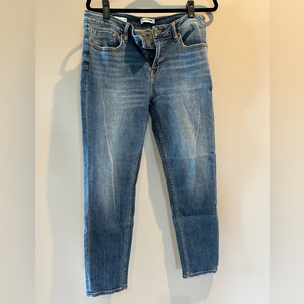 Vigoss jeans only worn once. Size 32